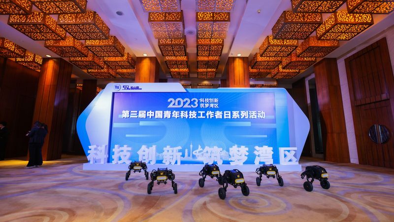 企业数字化转型的商业模式：类型与选择**